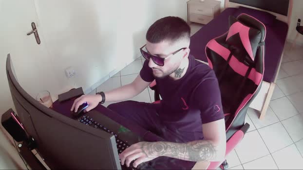 AlbanianFker21 sweet Webcam SHOW @ Cam4 25-10-2025