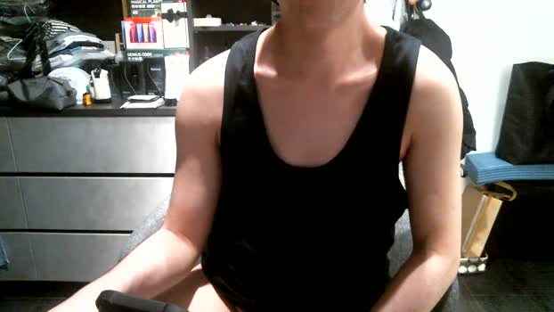 chriswu69820 yummy Webcam SHOW @ Cam4 26-10-2025