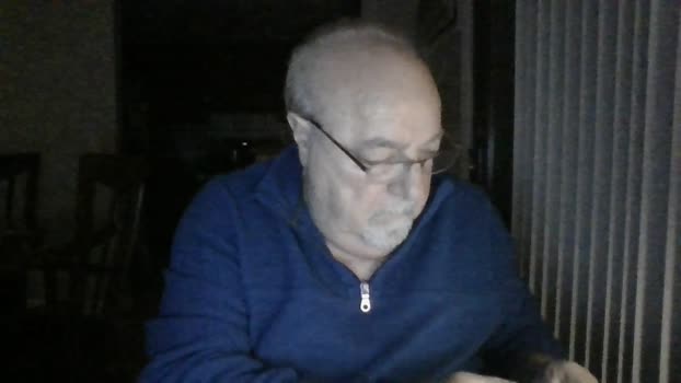 Jay1949 kissing Webcam SHOW @ Cam4 27-10-2025
