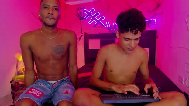 Lucky_boys_ jerkoff Webcam SHOW @ Cam4 26-10-2025