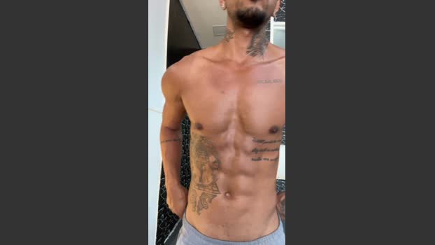 Soaresluucas29 strip Webcam SHOW @ Cam4 27-10-2025