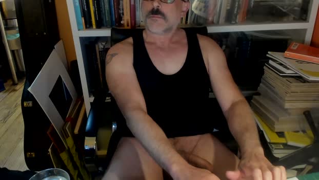 benedikk spanking Webcam SHOW @ Cam4 27-10-2025