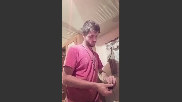 Littleguy25 suckcock Webcam SHOW @ Cam4 28-10-2025