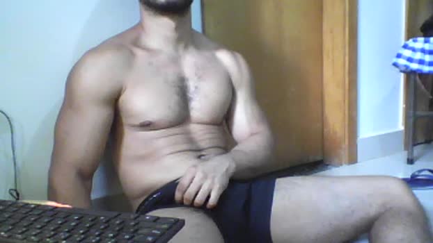 MorenoCarente suckcock Webcam SHOW @ Cam4 27-10-2025