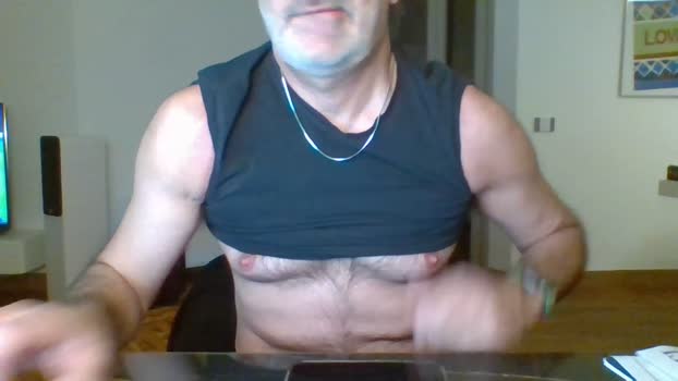 gmn70 hot Webcam SHOW @ Cam4 28-10-2025