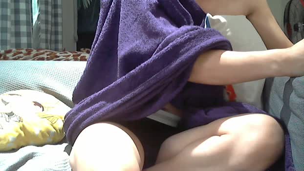 howhow22 striptease Webcam SHOW @ Cam4 28-10-2025