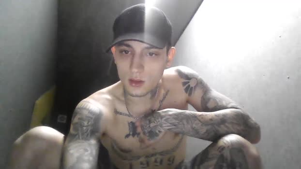 Tattooboy_19 toy Webcam SHOW @ Cam4 29-10-2025