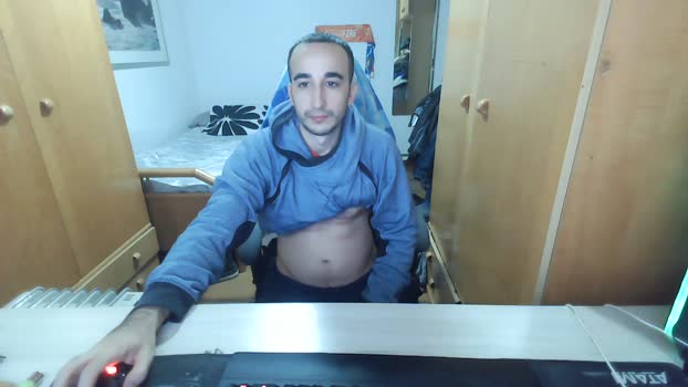atractivo91bcn jerking Webcam SHOW @ Cam4 29-10-2025