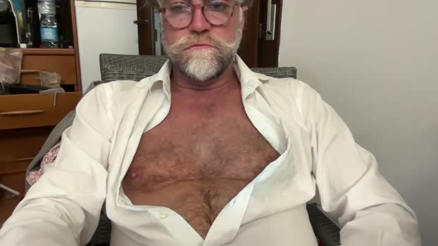 bttm4older1 legs Webcam SHOW @ Cam4 29-10-2025