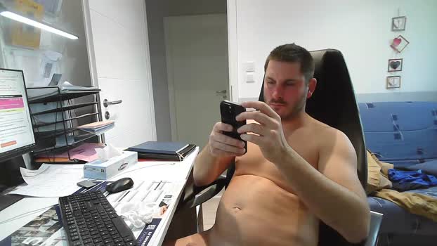capuch67 amateur Webcam SHOW @ Cam4 28-10-2025