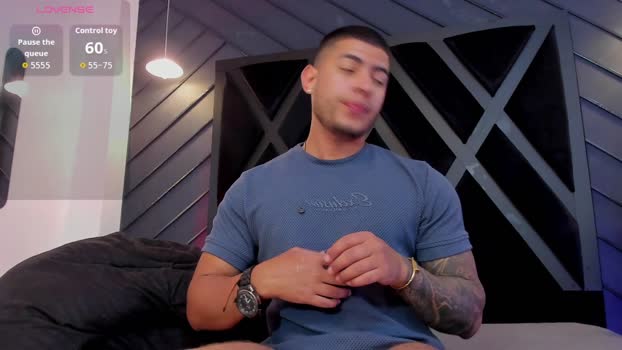 marco_garciia_ bigcock Webcam SHOW @ Cam4 29-10-2025