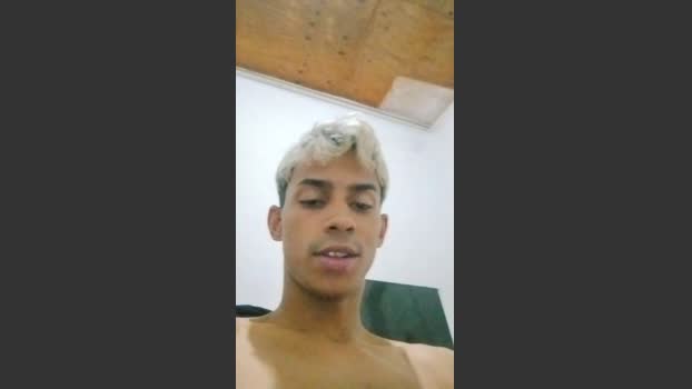 Julioassis suck Webcam SHOW @ Cam4 30-10-2025