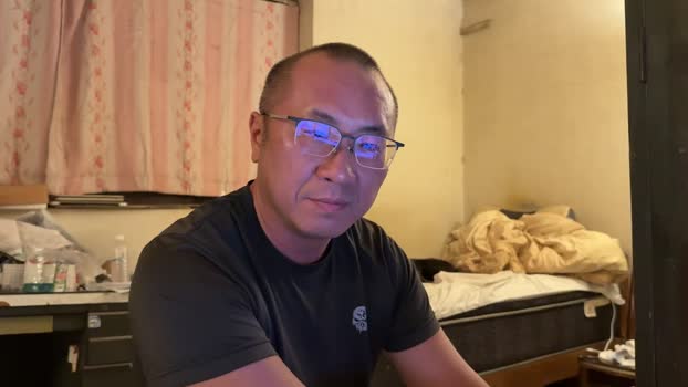 Chih555 bigcock Webcam SHOW @ Cam4 03-11-2025