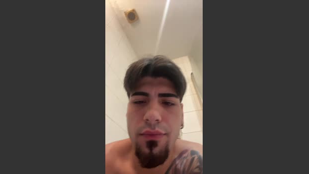 Jovencitobcn21 Pretty Webcam SHOW @ Cam4 02-11-2025