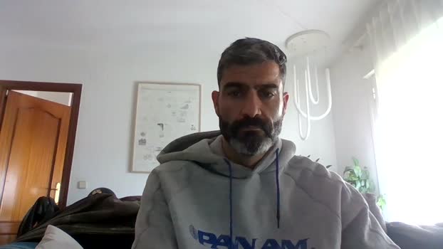 hotreds juicy Webcam SHOW @ Cam4 03-11-2025