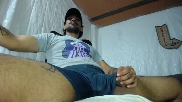 Carlo_yates Webcam Webcam SHOW @ Cam4 04-11-2025