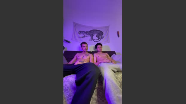 JapinhaProfano fingering Webcam SHOW @ Cam4 04-11-2025