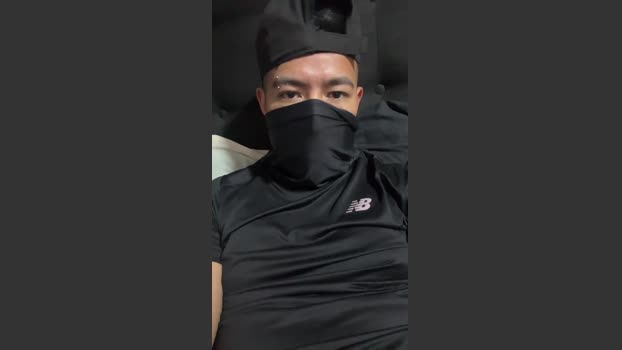 Kayser_098 jerking Webcam SHOW @ Cam4 04-11-2025