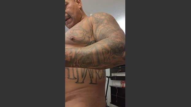 Smasher831 gay Webcam SHOW @ Cam4 04-11-2025