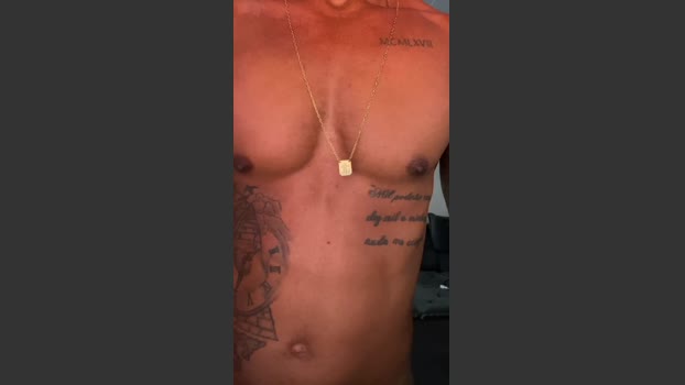 Soaresluucas29 prettyface Webcam SHOW @ Cam4 04-11-2025