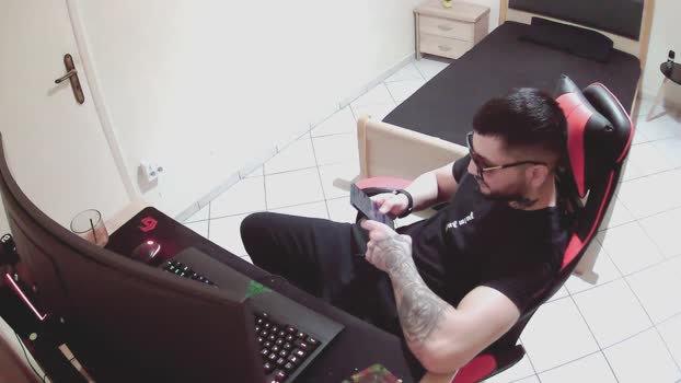 AlbanianFker21 sweet Webcam SHOW @ Cam4 04-11-2025