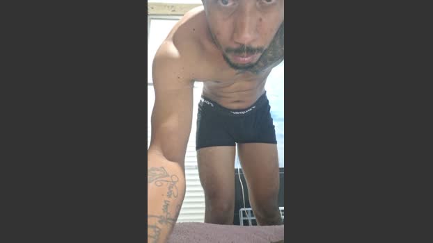 Chilenohh lick Webcam SHOW @ Cam4 04-11-2025