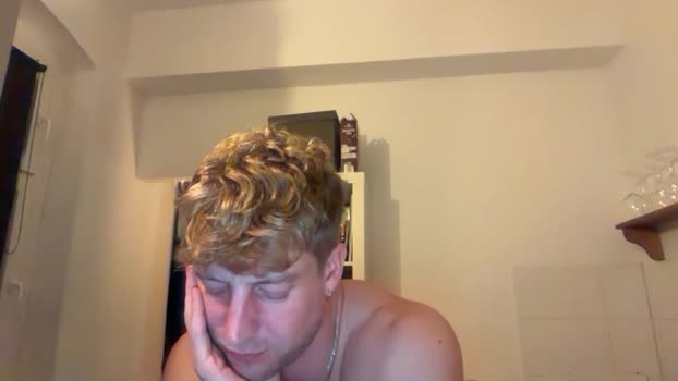 Heikhoe69 handsome Webcam SHOW @ Cam4 04-11-2025