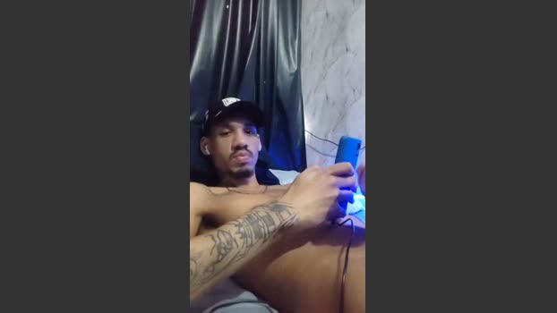 MALOKATATUAD98 kissing Webcam SHOW @ Cam4 05-11-2025