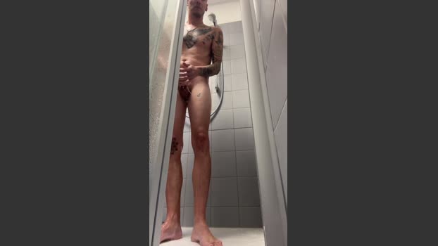 Mr_02_93 Show Webcam SHOW @ Cam4 05-11-2025