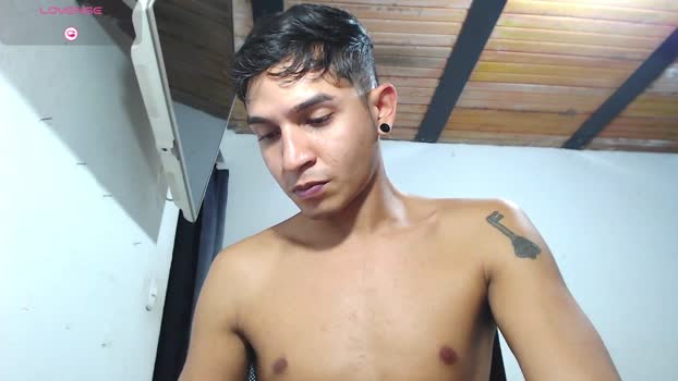 angel_latinboy6 play Webcam SHOW @ Cam4 05-11-2025