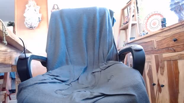 flashsd57754 juicy Webcam SHOW @ Cam4 04-11-2025