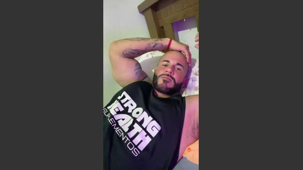 guto356 ass Webcam SHOW @ Cam4 04-11-2025