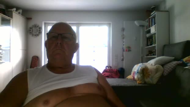 klaus4457 yummy Webcam SHOW @ Cam4 05-11-2025