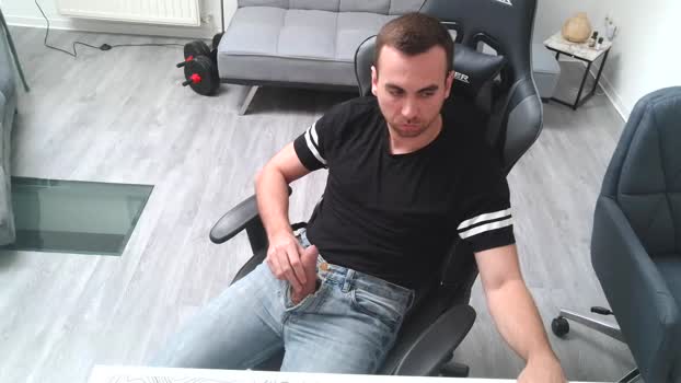 Jeansjunge96 fuck Webcam SHOW @ Cam4 06-11-2025