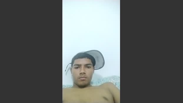 Morenogiga bicurious Webcam SHOW @ Cam4 05-11-2025