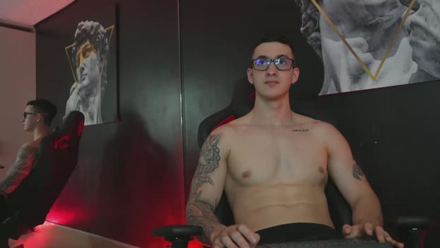 JacksonOlsenn yummy Webcam SHOW @ Cam4 07-11-2025