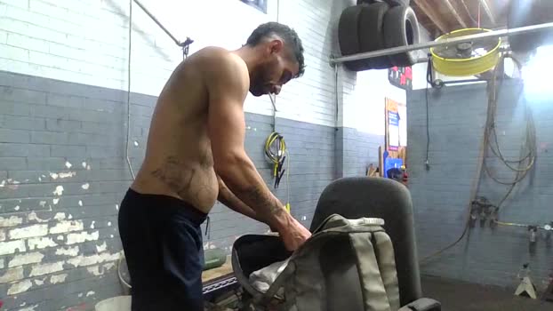 Bigtoyguy34 skinny Webcam SHOW @ Cam4 08-11-2025