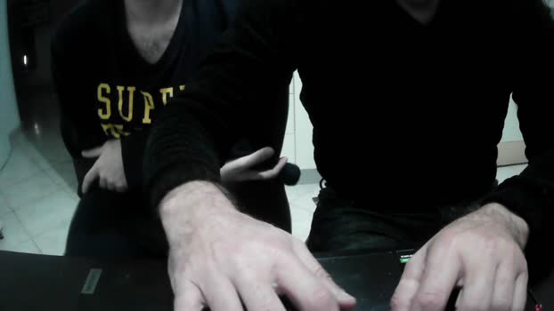 CuriousFriends1 bigtoys Webcam SHOW @ Cam4 09-11-2025