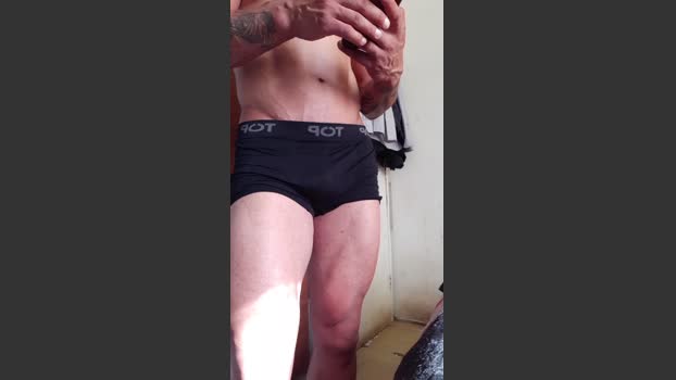 Vlady40 horny Webcam SHOW @ Cam4 08-11-2025