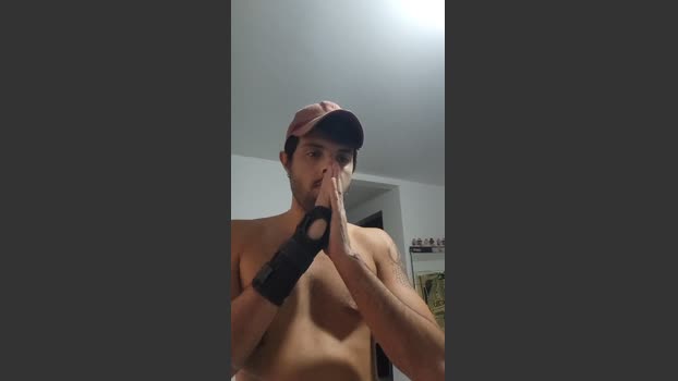 Levi_Henrique bicurious Webcam SHOW @ Cam4 10-11-2025
