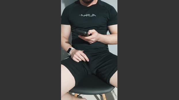 alerrandroo1 kiss Webcam SHOW @ Cam4 10-11-2025