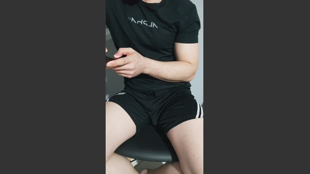 alerrandroo1 jackoff Webcam SHOW @ Cam4 10-11-2025