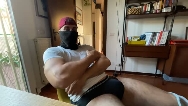 bigita2 suckshow Webcam SHOW @ Cam4 10-11-2025