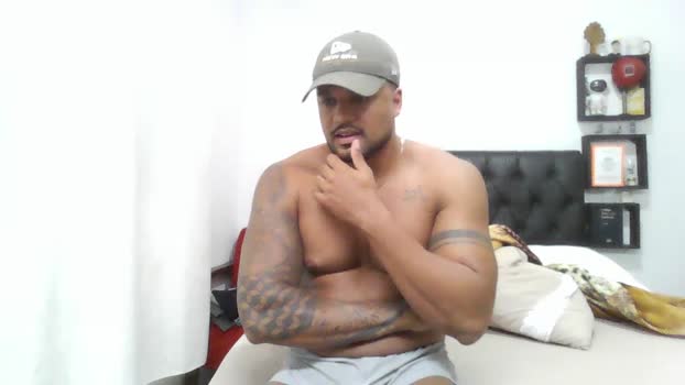 Ejfilho play Webcam SHOW @ Cam4 11-11-2025
