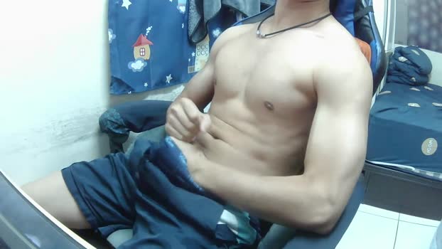 boss51232 yummy Webcam SHOW @ Cam4 11-11-2025