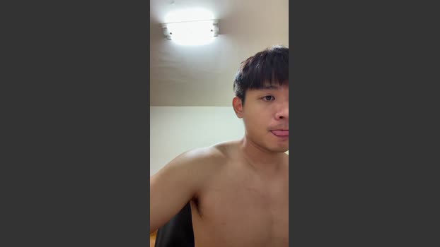 Foxfoxfoxfox spank Webcam SHOW @ Cam4 12-11-2025