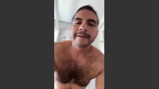 tumba20051 spank Webcam SHOW @ Cam4 13-11-2025