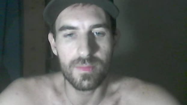 Leo_franco96 kiss Webcam SHOW @ Cam4 14-11-2025