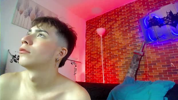 Michael_twink_ twink Webcam SHOW @ Cam4 14-11-2025