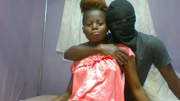 Spicyitcouple playtime Webcam SHOW @ Cam4 13-11-2025